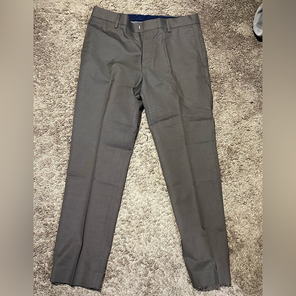 Banana Republic men’s dress pants